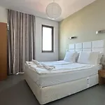 Апартамент Paradise View *