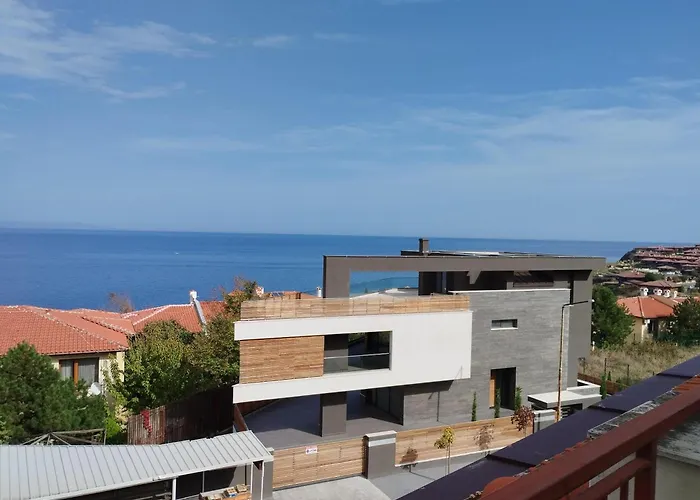 Paradise View Apartment *