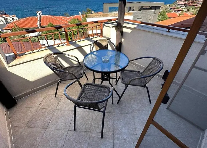 Paradise View Apartment *