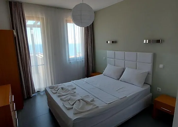 Paradise View Apartment